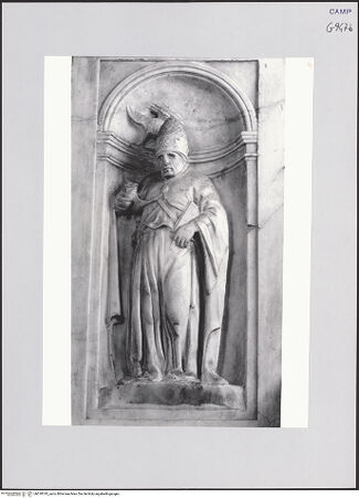 Vorderseite von Pedicini, Luciano [https://www.deutsche-digitale-bibliothek.de/content/lizenzen/rv-ez/] Tabernakelrahmen der Ikone von Santa Maria la BrunaNischenfiguren der Pilaster - Der heilige Gregor der Große, bh518743_recto. Foto: Pedicini, Luciano.