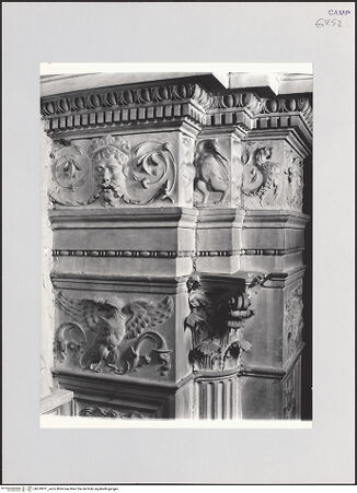 Vorderseite von Pedicini, Luciano [https://rightsstatements.org/page/CNE/1.0/] Cappella di Santa Rosa da Lima - Innendekoration: südöstlicher Kuppelpfeiler, Detail, bh518911_recto. Foto: Pedicini, Luciano.