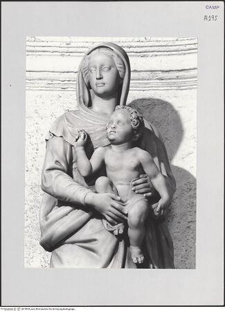 Vorderseite von Pedicini, Luciano [https://www.deutsche-digitale-bibliothek.de/content/lizenzen/rv-ez/] Madonna - Detail: Oberkörper, bh518929_recto. Foto: Pedicini, Luciano.