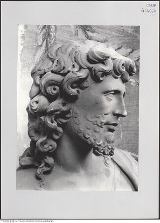 Vorderseite von Pedicini, Luciano [https://www.deutsche-digitale-bibliothek.de/content/lizenzen/rv-ez/] Grabmal des Giovan Battista Cicara (gest. 1504)Johannes der Täufer - Detail: Profil von links, bh519239_recto. Foto: Pedicini, Luciano.