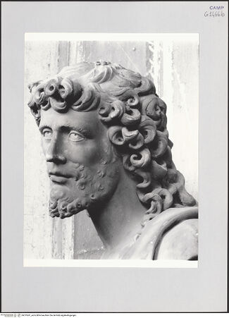 Vorderseite von Pedicini, Luciano [https://www.deutsche-digitale-bibliothek.de/content/lizenzen/rv-ez/] Grabmal des Giovan Battista Cicara (gest. 1504)Johannes der Täufer - Detail: Kopf von rechts, bh519241_recto. Foto: Pedicini, Luciano.