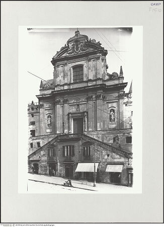 Vorderseite von ICCD [https://www.deutsche-digitale-bibliothek.de/content/lizenzen/rv-ez/] Santa Teresa degli ScalziHauptfassade - Gesamtansicht, bh520264_recto. Foto.