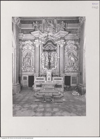 Vorderseite von ICCD [https://www.deutsche-digitale-bibliothek.de/content/lizenzen/rv-ez/] Kreuzigungsaltar - Gesamtansicht, bh520328_recto. Foto.