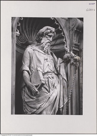 Vorderseite von ICCD [https://www.deutsche-digitale-bibliothek.de/content/lizenzen/rv-ez/] WandaltarDer Apostel Simon - Detail: Oberkörper von links, bh521710_recto. Foto.