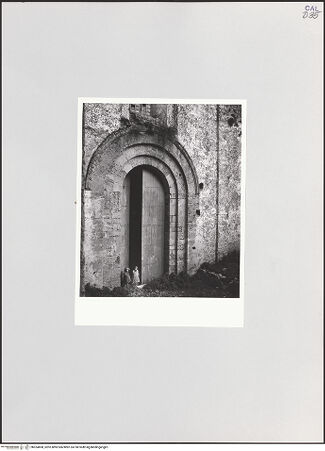 Vorderseite von Bibliotheca Hertziana [https://www.deutsche-digitale-bibliothek.de/content/lizenzen/rv-fz/] CattedraleWestfassade - Hauptportal, bh524808_recto. Foto: Schwarz, Heinrich Mathias.