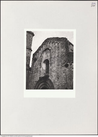 Vorderseite von Bibliotheca Hertziana [https://www.deutsche-digitale-bibliothek.de/content/lizenzen/rv-fz/] CattedraleWestfassade - Mittelrisalit, oberes Teil, bh524824_recto. Foto: Schwarz, Heinrich Mathias.