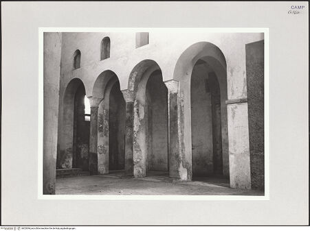 Vorderseite von Bibliotheca Hertziana [https://www.deutsche-digitale-bibliothek.de/content/lizenzen/rv-fz/] San Salvatore Maggiore a Corte - Rechte Arkade, bh525094_recto. Foto: Schwarz, Heinrich Mathias.