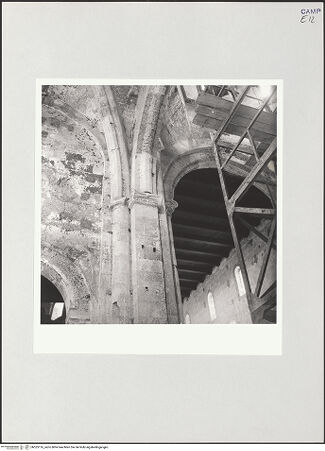 Vorderseite von Bibliotheca Hertziana [https://www.deutsche-digitale-bibliothek.de/content/lizenzen/rv-fz/] DuomoQuerhaus und Kuppel - Südwestlicher Vierungspfeiler, bh525116_recto. Foto: Schwarz, Heinrich Mathias.