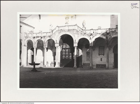 Vorderseite von Bibliotheca Hertziana [https://www.deutsche-digitale-bibliothek.de/content/lizenzen/rv-fz/] Duomo & San Matteo - Narthex, bh525430_recto. Foto: Schwarz, Heinrich Mathias.