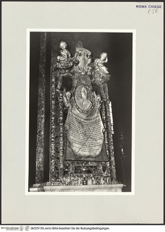 Vorderseite von Sopr. BAS ROMA [https://www.deutsche-digitale-bibliothek.de/content/lizenzen/rv-ez/] Grabmal für Johann Benedikt Gentilott - , bh529193_recto. Foto.