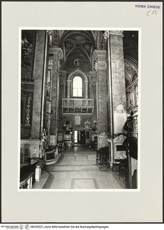 Vorderseite von Sopr. BAS ROMA [https://www.deutsche-digitale-bibliothek.de/content/lizenzen/rv-ez/] Santa Maria dell'Animalinkes Seitenschiff - linkes Seitenschiff, Blick vom Eingang aus, bh529221_recto. Foto.