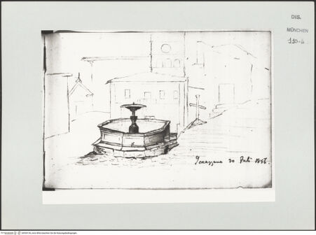 Vorderseite von Bibliotheca Hertziana [https://www.deutsche-digitale-bibliothek.de/content/lizenzen/rv-ez/] Skizzenbuch LatiumAnsicht des Piazza Matteotti mit Brunnen bei Genazzano - , bh530136_recto. Foto.