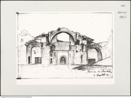 Vorderseite von Bibliotheca Hertziana [https://www.deutsche-digitale-bibliothek.de/content/lizenzen/rv-ez/] Skizzenbuch LatiumAnsicht der Thermen des Diocletian - , bh530143_recto. Foto.