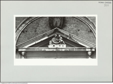 Vorderseite von Sopr. BAS ROMA [https://rightsstatements.org/page/CNE/1.0/] Madonna di Loreto - , bh530831_recto. Foto.