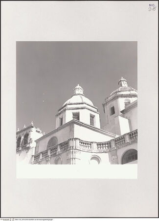 Vorderseite von Biblioteca Fardelliana, Trapani [https://www.deutsche-digitale-bibliothek.de/content/lizenzen/rv-ez/] Cattedrale - Nordnebenkuppel und Vierungskuppel, bh531762_recto. Foto: Bertolini, Giovanni.