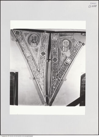 Vorderseite von Pedicini, Luciano [https://www.deutsche-digitale-bibliothek.de/content/lizenzen/rv-ez/] Die sieben Sakramente und der Triumph der KircheZwickelfelder mit Heiligendarstellungen in Tondi - Zwickel: Heilige oder Apostel, bh532540_recto. Foto: Pedicini, Luciano.