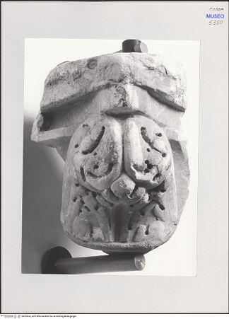 Vorderseite von Pedicini, Luciano [https://www.deutsche-digitale-bibliothek.de/content/lizenzen/rv-ez/] Kapitelle des HochaltarziboriumsKapitell 2 - Detail, bh532608_recto. Foto: Pedicini, Luciano.