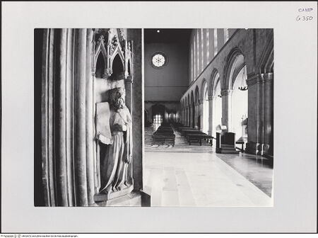 Vorderseite von Pedicini, Luciano [https://www.deutsche-digitale-bibliothek.de/content/lizenzen/rv-ez/] Grabmal des Königs Robert I.Heiligen und Propheten - Pfeiler, Detail: Prophet, bh532673_recto. Foto: Pedicini, Luciano.