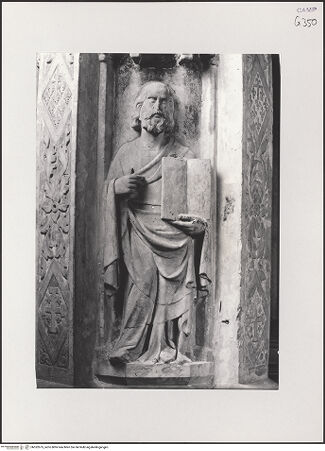Vorderseite von Pedicini, Luciano [https://www.deutsche-digitale-bibliothek.de/content/lizenzen/rv-ez/] Grabmal des Königs Robert I.Heiligen und Propheten - Pfeiler, Detail: Apostel?, bh532675_recto. Foto: Pedicini, Luciano.