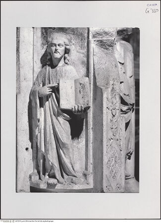 Vorderseite von Pedicini, Luciano [https://www.deutsche-digitale-bibliothek.de/content/lizenzen/rv-ez/] Grabmal des Königs Robert I.Heiligen und Propheten - Pfeiler, Detail: Apostel, bh532676_recto. Foto: Pedicini, Luciano.