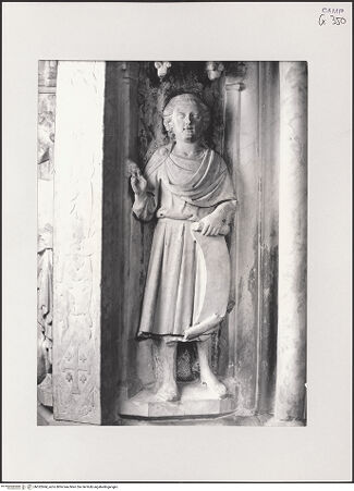 Vorderseite von Pedicini, Luciano [https://www.deutsche-digitale-bibliothek.de/content/lizenzen/rv-ez/] Grabmal des Königs Robert I.Heiligen und Propheten - Pfeiler, Detail: Heiliger oder Prophet, bh532684_recto. Foto: Pedicini, Luciano.