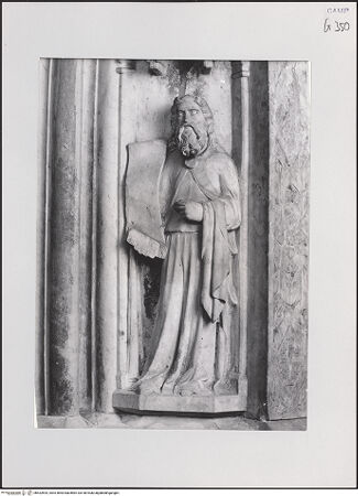 Vorderseite von Pedicini, Luciano [https://www.deutsche-digitale-bibliothek.de/content/lizenzen/rv-ez/] Grabmal des Königs Robert I.Heiligen und Propheten - Pfeiler, Detail: Prophet, bh532693_recto. Foto: Pedicini, Luciano.