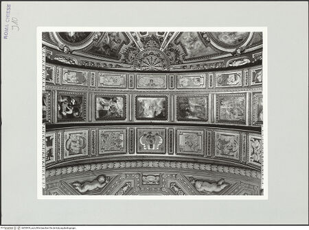 Vorderseite von unbekannt [https://www.deutsche-digitale-bibliothek.de/content/lizenzen/rv-fz/] Arkadenbogen- und Apsiskalottendekoration mit typologischem Marienzyklus - , bh533819_recto. Foto.