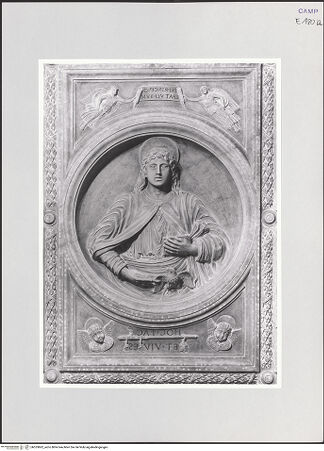 Vorderseite von Sopr. BAS NA [https://www.deutsche-digitale-bibliothek.de/content/lizenzen/rv-ez/] DeckenkassettierungJohannes der Evangelist - Detail, Johannes, bh533862_recto. Foto.