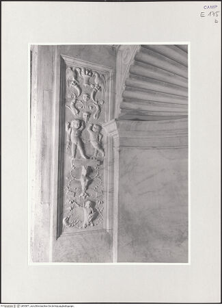 Vorderseite von Sopr. BAS NA [https://www.deutsche-digitale-bibliothek.de/content/lizenzen/rv-ez/] Dekoration der WändeWandtafeln - Tafel 2, bh533871_recto. Foto.