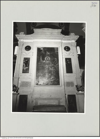 Vorderseite von Foto Marburg [https://www.deutsche-digitale-bibliothek.de/content/lizenzen/rv-ez/] Hochaltar der Madonna delle Lacrime - Gesamtansicht, bh534223_recto. Foto: Gloc, Jan.