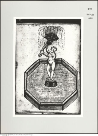 Vorderseite von Bibliotheca Hertziana [http://creativecommons.org/publicdomain/mark/1.0/] Scritti e disegniAchteckiger Brunnen, in der Mitte kleiner Knabe mit Füllhorn - , bh534389_recto. Foto: D'Onofrio, Cesare.