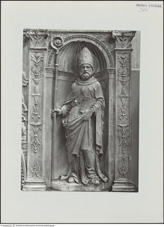 Vorderseite von Vasari [https://www.deutsche-digitale-bibliothek.de/content/lizenzen/rv-ez/] Ehemaliger HochaltarRechte obere Muschelnische: Augustinusstatue - Gesamtansicht, frontal, bh534650_recto. Foto.