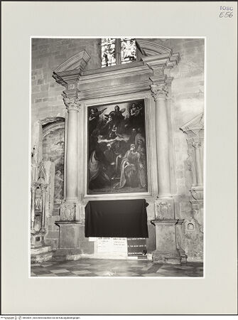 Vorderseite von Foto Marburg [https://www.deutsche-digitale-bibliothek.de/content/lizenzen/rv-ez/] Altar der Familie Sinigardi - Gesamtansicht, bh535041_recto. Foto: Gloc, Jan.