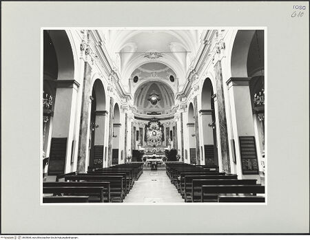 Vorderseite von Foto Marburg [https://www.deutsche-digitale-bibliothek.de/content/lizenzen/rv-ez/] Sant'Agostino - Blick in Richtung Apsis, bh535060_recto. Foto: Haag, Paul.