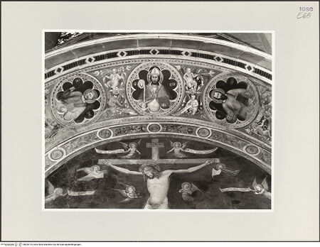 Vorderseite von Foto Marburg [https://www.deutsche-digitale-bibliothek.de/content/lizenzen/rv-ez/] Kapelle des Ciuccio TarlatiKreuzigung mit Maria, Heiligen und Stifter; HeiligenLaibung mit den Heiligen Andreas, Petrus, Donatus, Paulus und Jakobus dem Älteren - Die heiligen Petrus, Donatus und Paulus, bh535119_recto. Foto: Gloc, Jan.