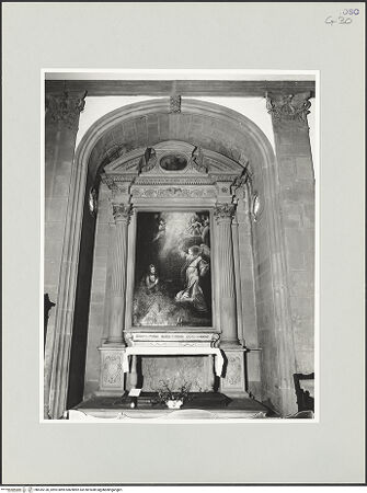 Vorderseite von Foto Marburg [https://www.deutsche-digitale-bibliothek.de/content/lizenzen/rv-ez/] Altar der Familie Spadacci - Gesamtansicht, bh535130_recto. Foto: Haag, Paul.