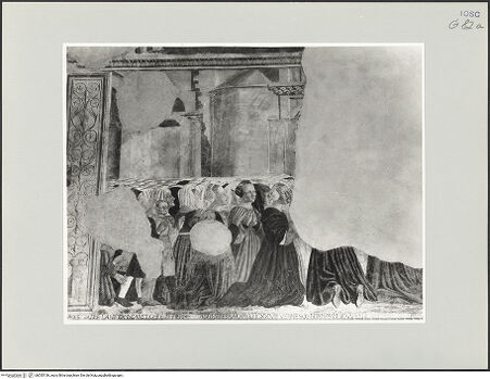 Vorderseite von Foto Marburg [https://www.deutsche-digitale-bibliothek.de/content/lizenzen/rv-ez/] Schutzmantelmadonna zwischen dem Heiligen Bernardino und einem anderen unbekannten Heiligen; Szenen aus dem Leben des heiligen Bernardin, und weitere SzenenPredigt des heiligen Bernardin - Gesamtansicht, bh535136_recto. Foto: Gloc, Jan.