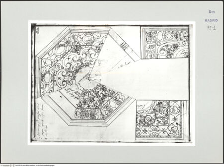 Vorderseite von Biblioteca Nacional [https://www.deutsche-digitale-bibliothek.de/content/lizenzen/rv-ez/] Album des Fra Giovanni Vincenzo CasaliEntwurf für eine Tischplatte mit Einlegearbeiten - , bh535215_recto. Foto.