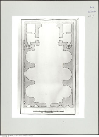 Vorderseite von Biblioteca Nacional [https://www.deutsche-digitale-bibliothek.de/content/lizenzen/rv-ez/] Album des Fra Giovanni Vincenzo CasaliProjekt einer Kirche, Grundriss - , bh535255_recto. Foto.