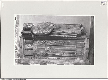 Vorderseite von Bibliotheca Hertziana [https://www.deutsche-digitale-bibliothek.de/content/lizenzen/rv-fz/] Grabmal des Antonio d'Alessandro und der Maddalena Riccio - , bh535646_recto. Foto.