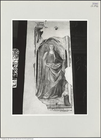 Vorderseite von Foto Marburg [https://www.deutsche-digitale-bibliothek.de/content/lizenzen/rv-ez/] Heilige Elisabeth von Ungarn - Gesamtansicht, bh536144_recto. Foto: Haag, Paul.