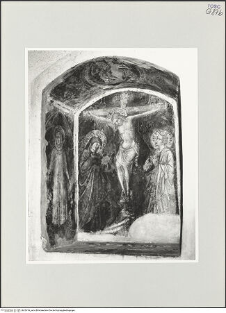 Vorderseite von Foto Marburg [https://www.deutsche-digitale-bibliothek.de/content/lizenzen/rv-ez/] Kreuzigung mit Maria, der heiligen Johannes und Ivo, und dem Erzengel Michael; oben, das Agnus Dei - Gesamtansicht von rechts, bh536146_recto. Foto: Haag, Paul.