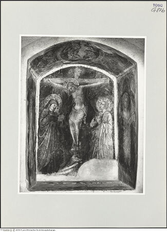 Vorderseite von Foto Marburg [https://www.deutsche-digitale-bibliothek.de/content/lizenzen/rv-ez/] Kreuzigung mit Maria, der heiligen Johannes und Ivo, und dem Erzengel Michael; oben, das Agnus Dei - Gesamtansicht von links, bh536147_recto. Foto: Haag, Paul.