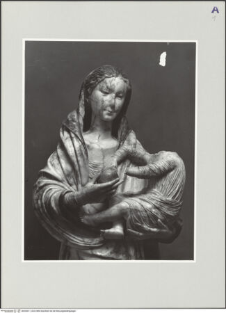 Vorderseite von Sopr. PA [https://www.deutsche-digitale-bibliothek.de/content/lizenzen/rv-ez/] Maria mit Kind - Detail: Oberkörper der Madonna, bh536411_recto. Foto.