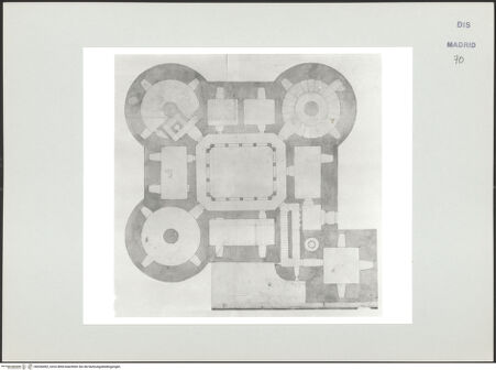 Vorderseite von Biblioteca Nacional [https://www.deutsche-digitale-bibliothek.de/content/lizenzen/rv-ez/] Album des Fra Giovanni Vincenzo CasaliVillaviciosa de Odón, Castell der Grafen von Chinchón, Grundriss - , bh536492_recto. Foto.