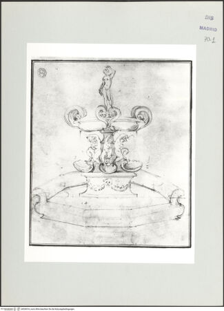 Vorderseite von Biblioteca Nacional [https://www.deutsche-digitale-bibliothek.de/content/lizenzen/rv-ez/] Album des Fra Giovanni Vincenzo CasaliBrunnenprojekt - , bh536516_recto. Foto.