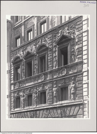 Vorderseite von Lieberman, Ralph [https://www.deutsche-digitale-bibliothek.de/content/lizenzen/rv-ez/] Stuckdekoration - , bh536931_recto. Foto.