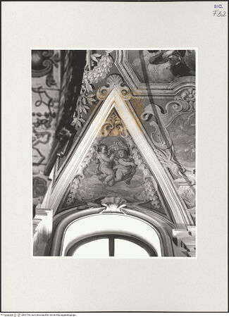 Vorderseite von Foto Marburg [https://www.deutsche-digitale-bibliothek.de/content/lizenzen/rv-ez/] MarienzyklusRatschluß der Erlösung, Immacolata, Caritas und FidesEngel mit Lilien und Palmzweig - Gesamtansicht, bh537782_recto. Foto: Tölke, Michael.