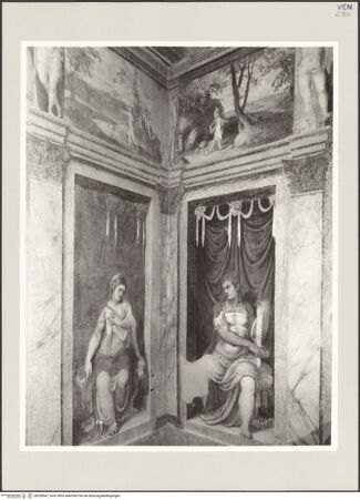 Vorderseite von Böhm, Osvaldo [https://www.deutsche-digitale-bibliothek.de/content/lizenzen/rv-ez/] Freskendekoration mit Scheinarchitektur, fingierten Statuen, Figuren der Antike, Landschaften und mythologischen Szenen - Südwestliche Ecke, bh538547_recto. Foto.