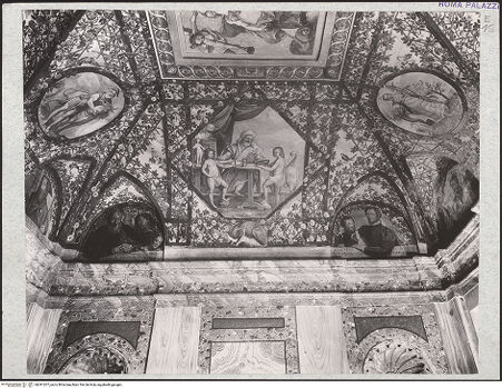 Vorderseite von ICCD [https://www.deutsche-digitale-bibliothek.de/content/lizenzen/rv-fz/] Apotheose des Federico Zuccari, Allegorien und Porträts der Familie Zuccari - Gewölbe, Detail: rechter Teil, bh541207_recto. Foto.